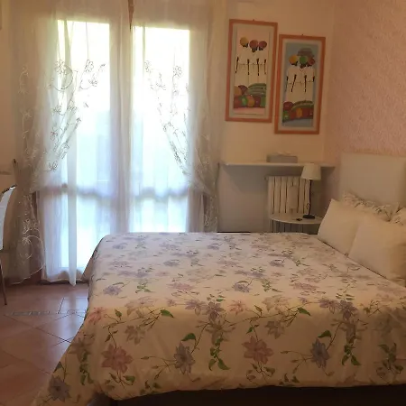 Residenza Fontana Del Ferro Guest house 2*